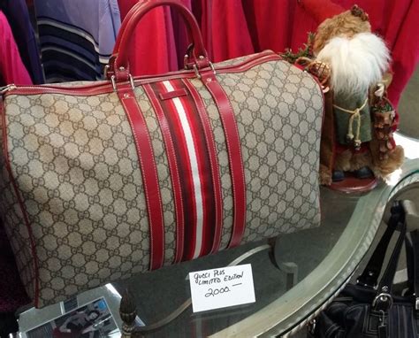 are gucci bags more expensive than louis vuitton|More.